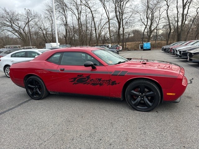 Used 2013 Dodge Challenger SXT with VIN 2C3CDYAG5DH648869 for sale in Seekonk, MA