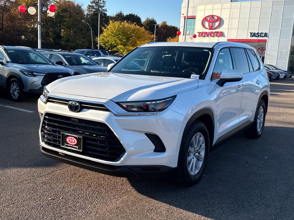 Used 2024 Toyota Grand Highlander XLE SUV
