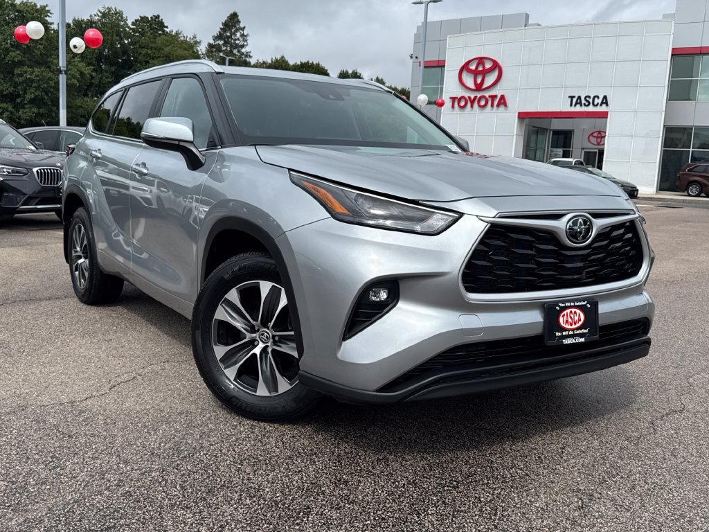 Certified 2025 Toyota Highlander XLE SUV