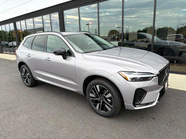 2027 Volvo XC60 B5 Core All-Wheel Drive SUV