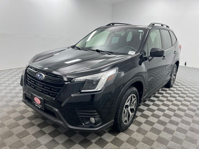 Used 2023 Subaru Forester Premium SUV
