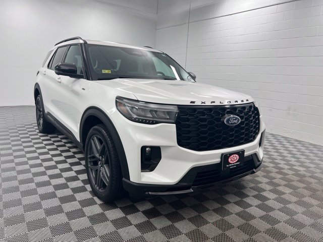 Used 2025 Ford Explorer ST-Line SUV