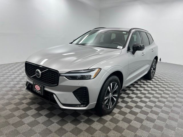 Certified 2025 Volvo XC60 B5 Core SUV
