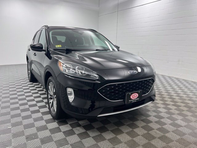 Used 2022 Ford Escape Titanium SUV
