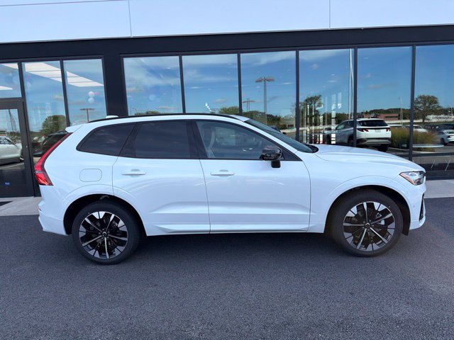 New 2027 Volvo XC60 B5 Plus SUV