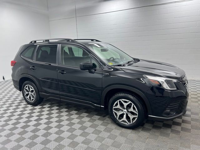 Used 2023 Subaru Forester Premium SUV