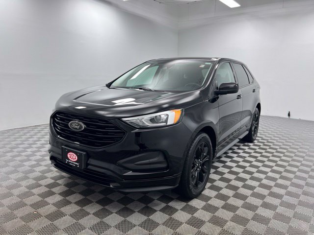 Used 2023 Ford Edge SE SUV
