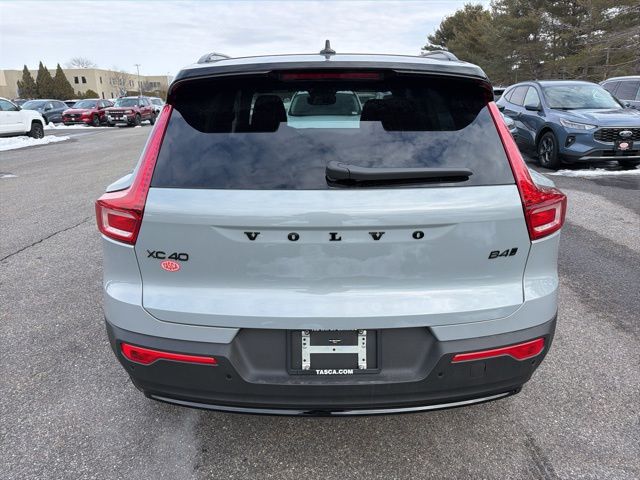 New 2026 Volvo XC40 B5 Ultra Black Edition SUV