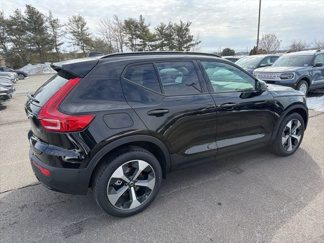 New 2026 Volvo XC40 B5 Plus SUV