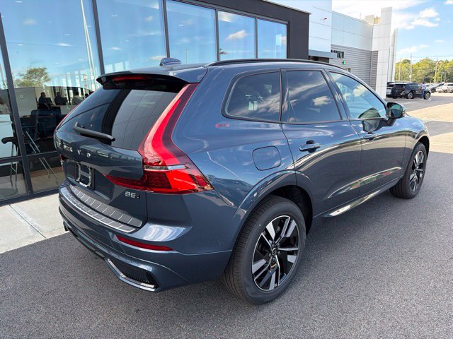 New 2027 Volvo XC60 B5 Core SUV