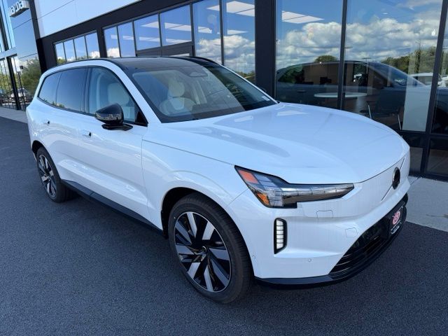  Volvo EX90