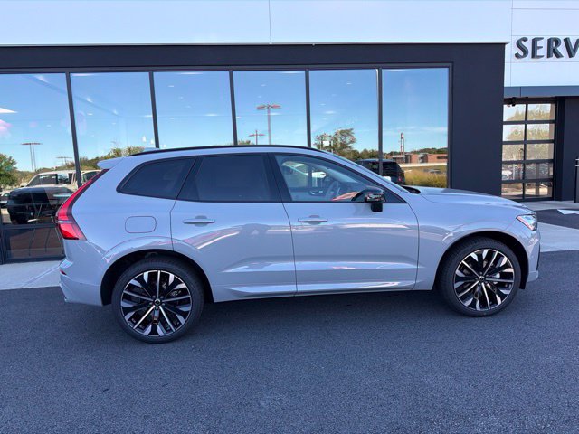 New 2027 Volvo XC60 B5 Ultra SUV