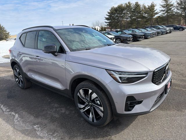 New 2026 Volvo XC40 B5 Ultra SUV