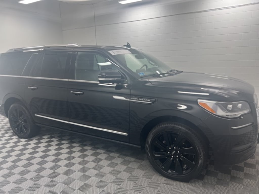 Used 2023 Lincoln Navigator L L Reserve SUV