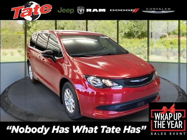 2026 Chrysler Voyager LX's photo