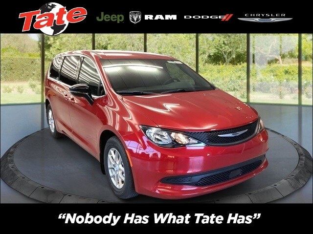 2026 Chrysler Voyager LX's photo