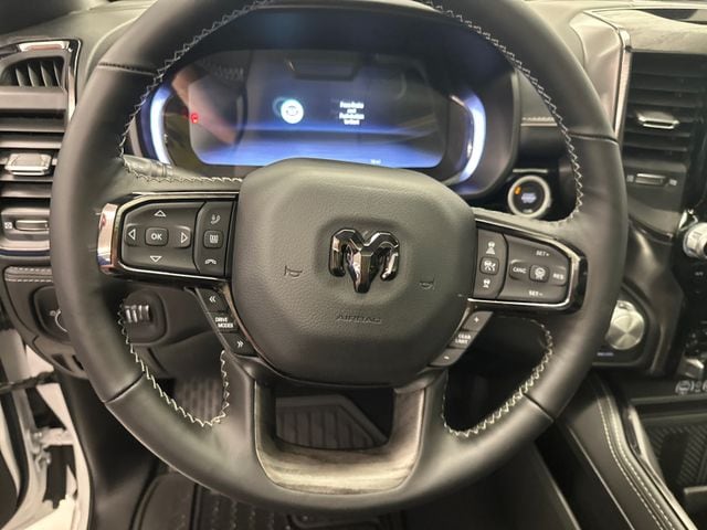 2026 RAM 1500 Limited - Photo 15