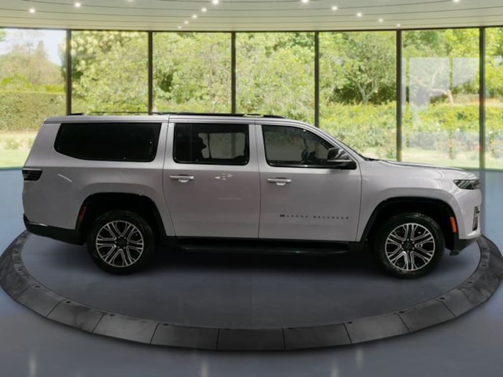 New 2026 Jeep Grand Wagoneer L Base Sport Utility