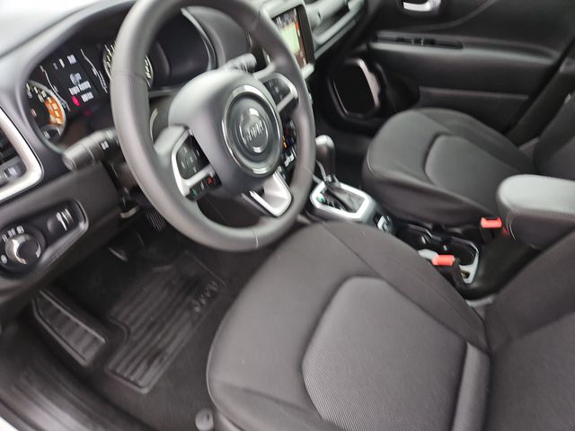 Photo 11