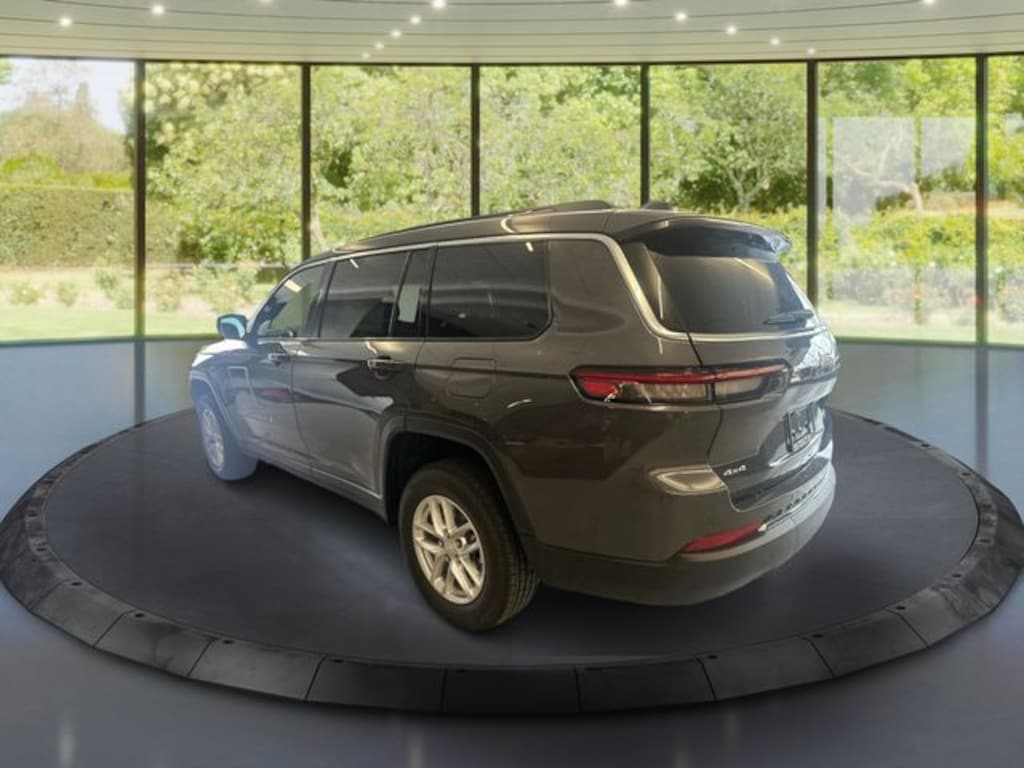 New 2025 Jeep Grand Cherokee L Laredo Sport Utility