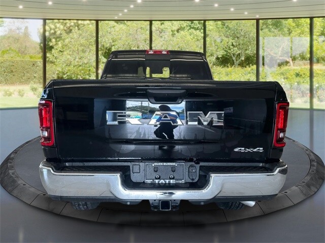 2025 Ram 2500 Tradesman photo 2