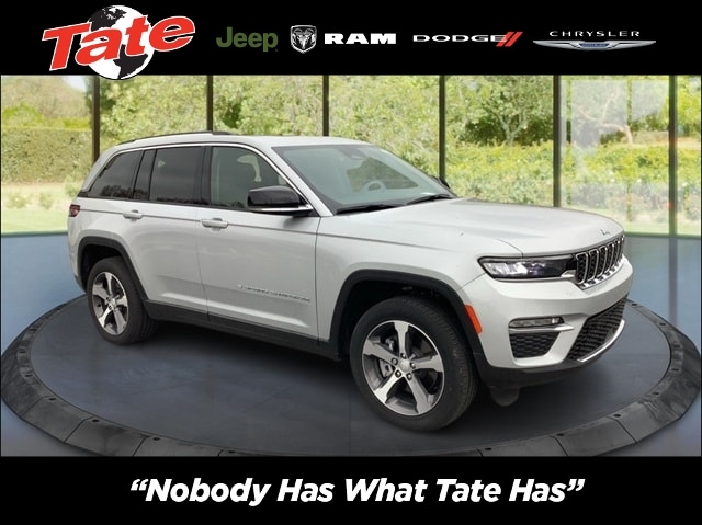 2023 Jeep Grand Cherokee 4xe's photo