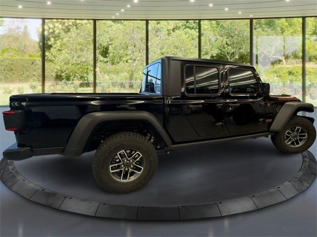 2025 Jeep Gladiator Mojave photo 2