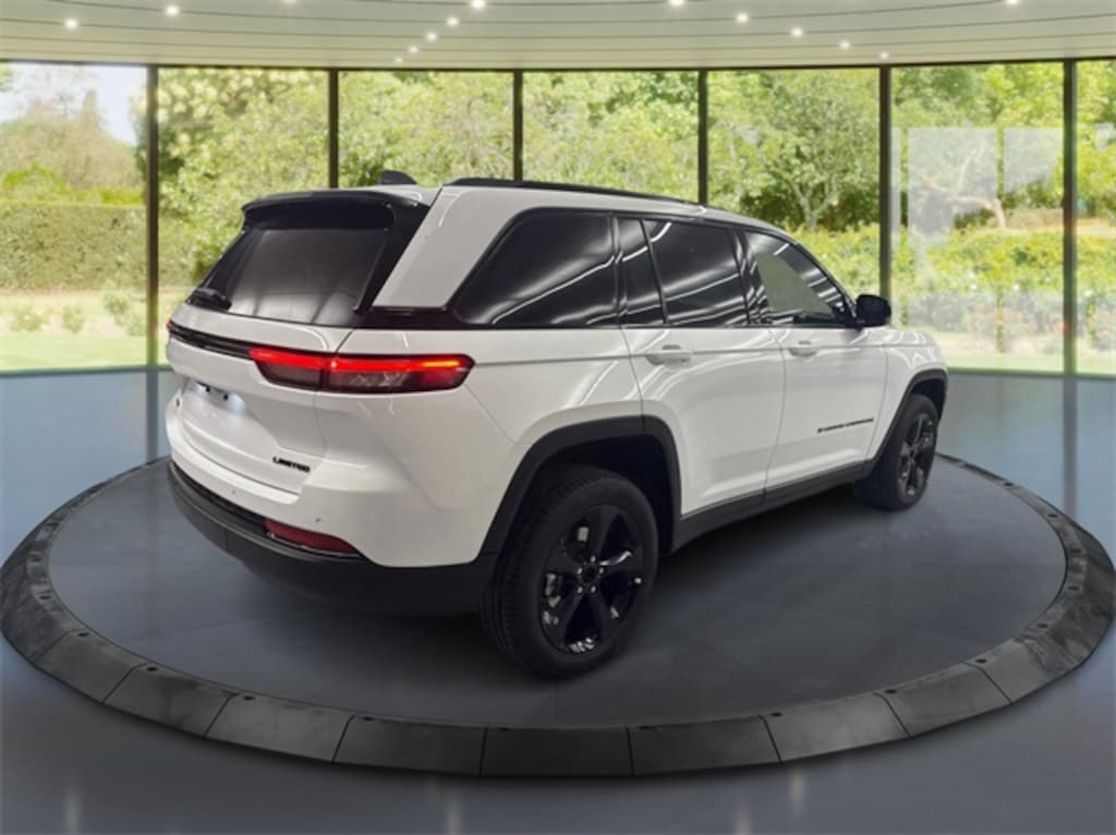 New 2025 Jeep Grand Cherokee Limited Sport Utility