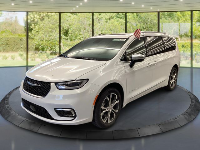 2026 Chrysler Pacifica Pinnacle - Photo 10