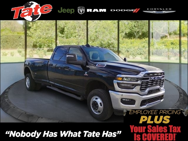 2026 RAM 3500 Tradesman Crew Cab LB DRW 4WD