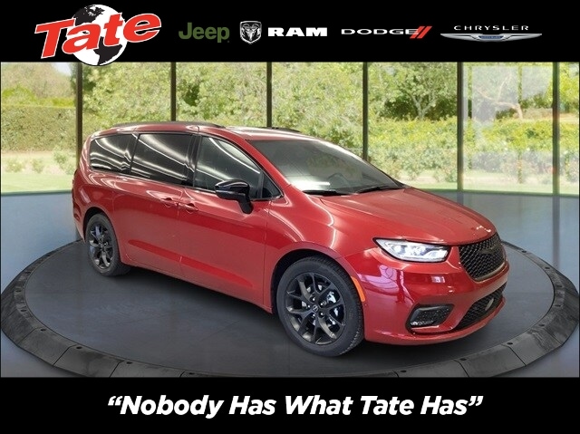 2026 Chrysler Pacifica Limited's photo