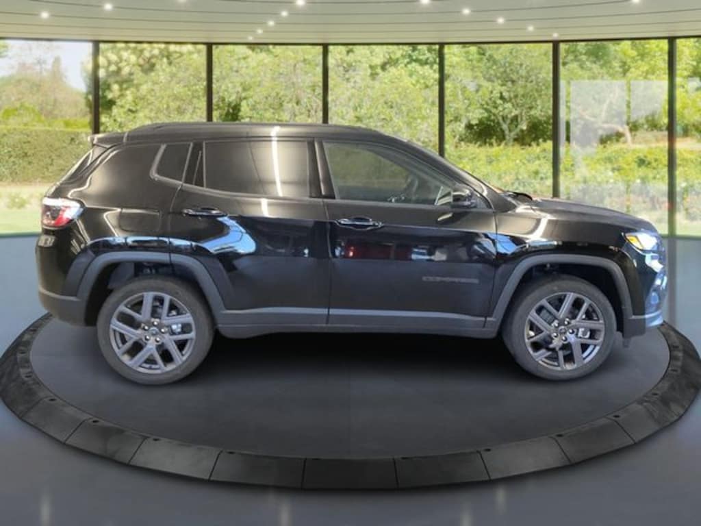 New 2026 Jeep Compass Limited Sport Utility