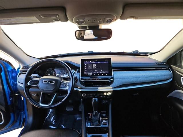 2022 Jeep Compass Latitude photo 4