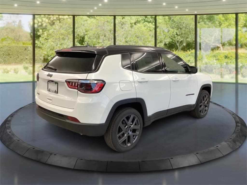New 2026 Jeep Compass Limited Sport Utility