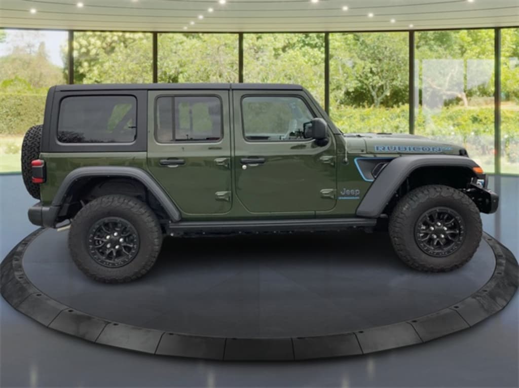 New 2023 Jeep Wrangler Sport Utility