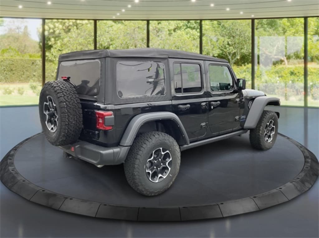 New 2023 Jeep Wrangler Sport Utility