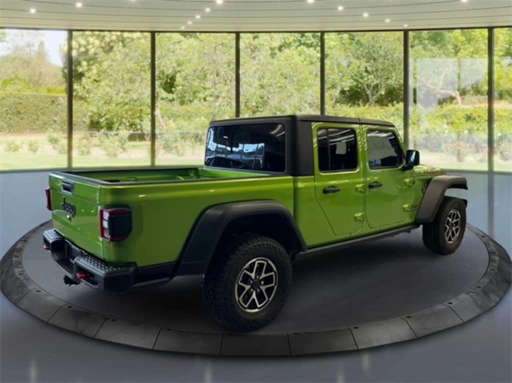 New 2025 Jeep Gladiator Rubicon Pickup