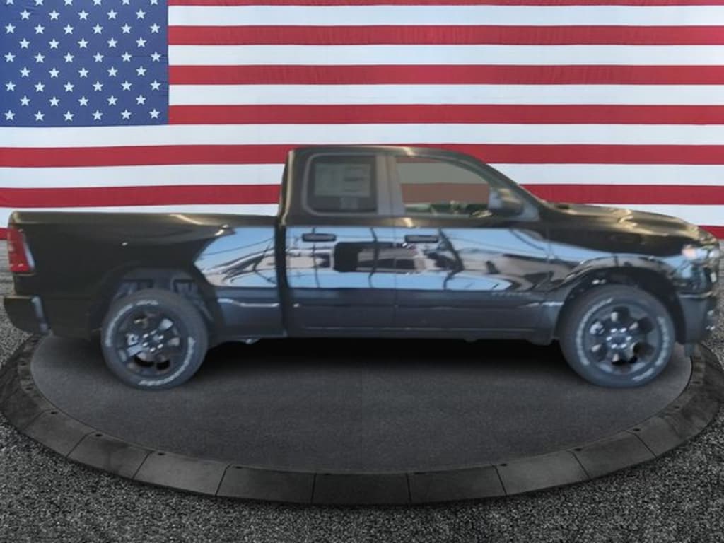 New 2026 Ram 1500 EXPRESS QUAD CAB 4X4 6'4 BOX Pickup