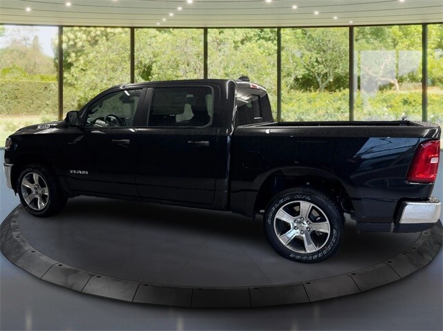 2026 Ram 1500 Tradesman photo 3