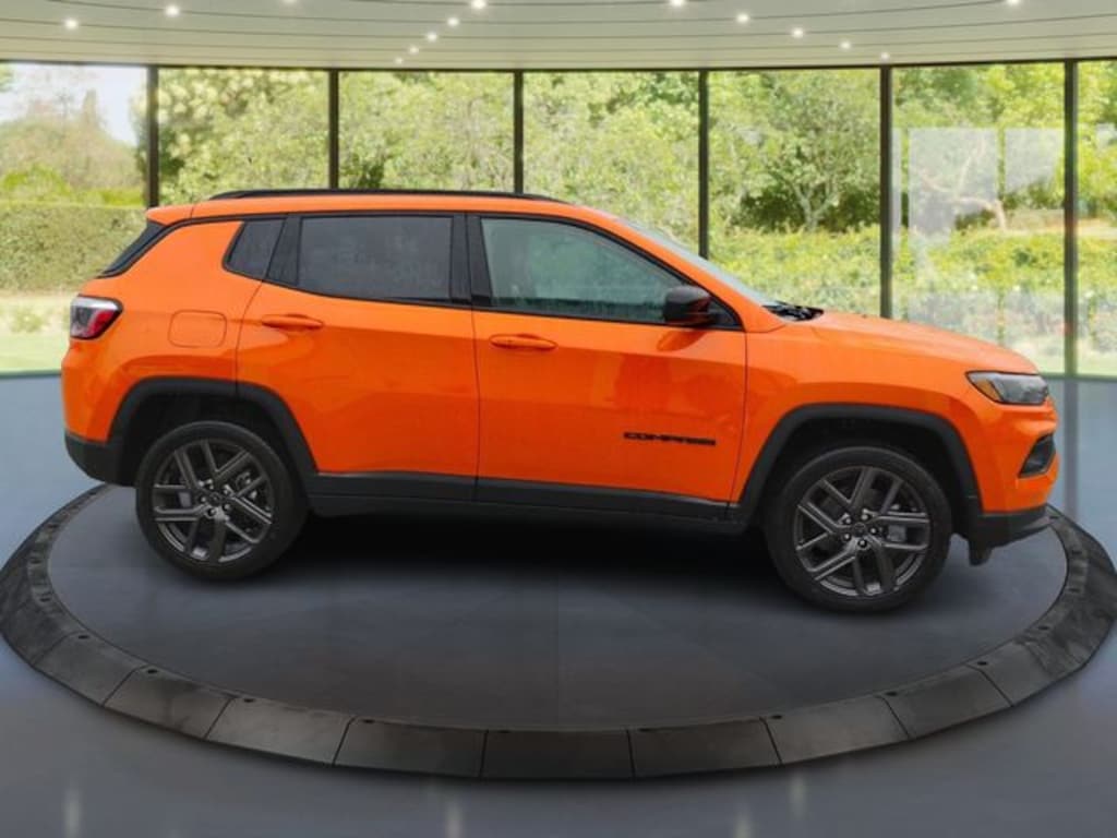 New 2026 Jeep Compass Latitude Sport Utility