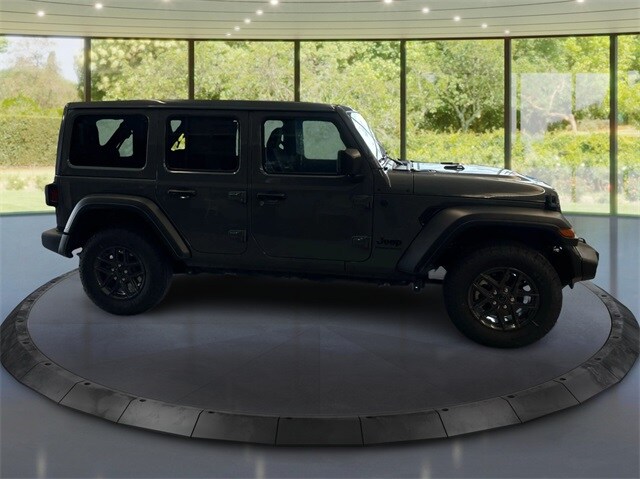 2025 Jeep Wrangler Sport S photo 2