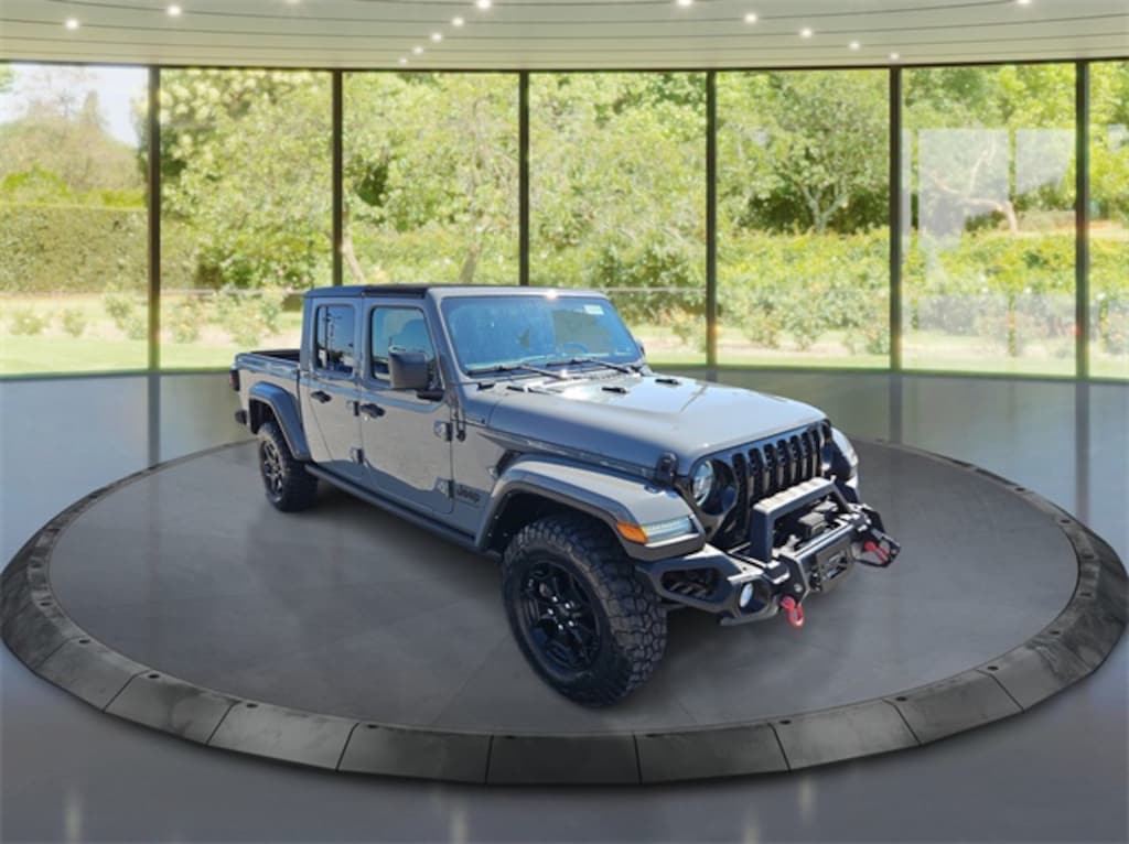 Certified 2022 Jeep Gladiator Willys Truck