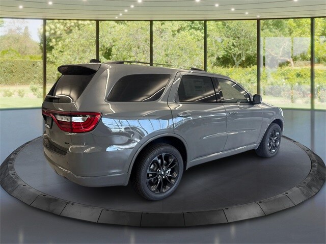2026 Dodge Durango GT photo 3