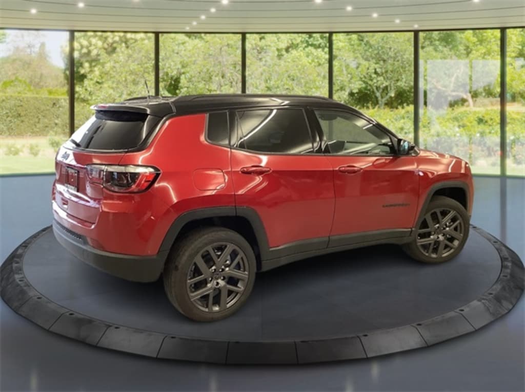 New 2026 Jeep Compass Limited Sport Utility