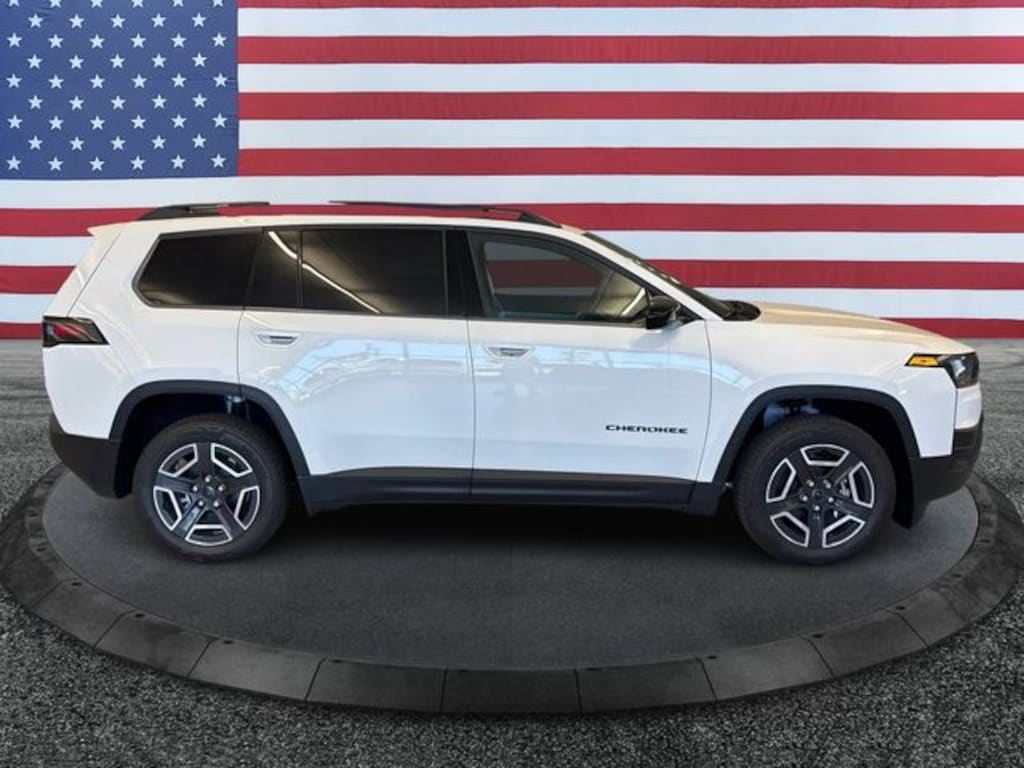 New 2026 Jeep Cherokee Laredo Sport Utility