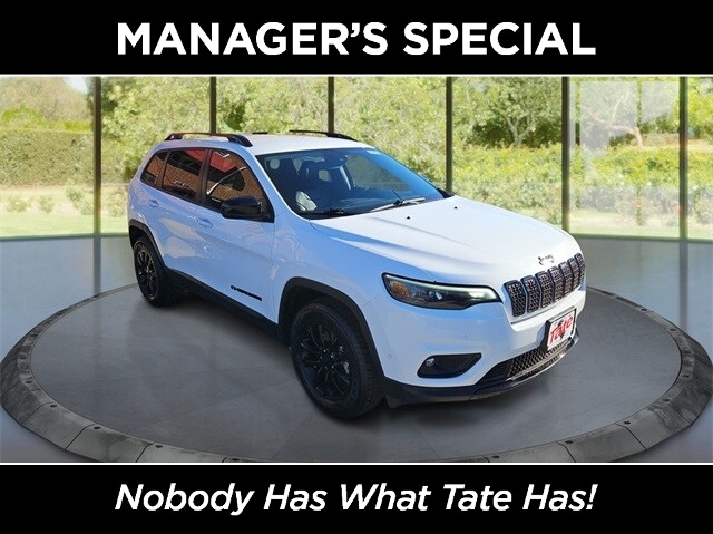 2023 Jeep Cherokee Altitude Lux