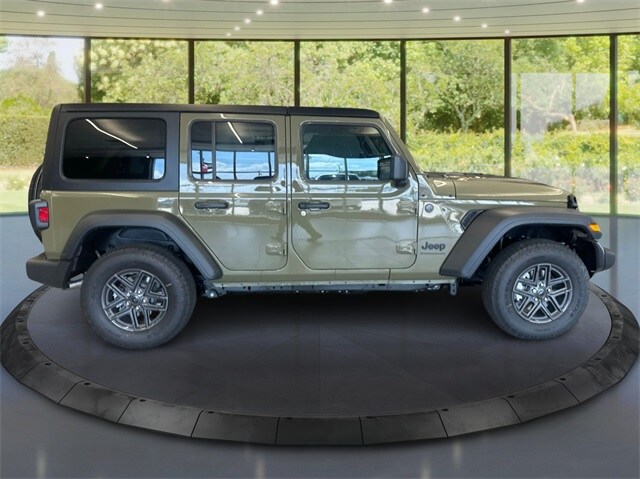 2025 Jeep Wrangler Sport S photo 2