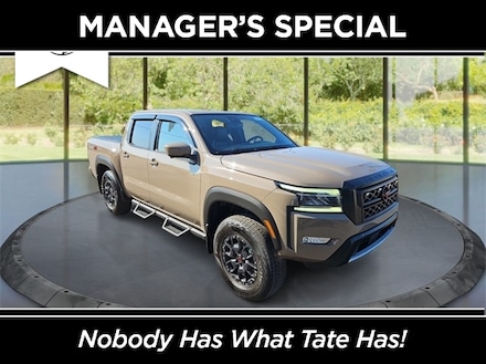 2022 Nissan Frontier PRO-4X Truck