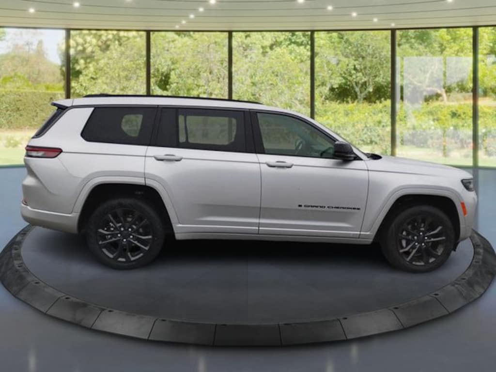 New 2026 Jeep Grand Cherokee L Limited Sport Utility