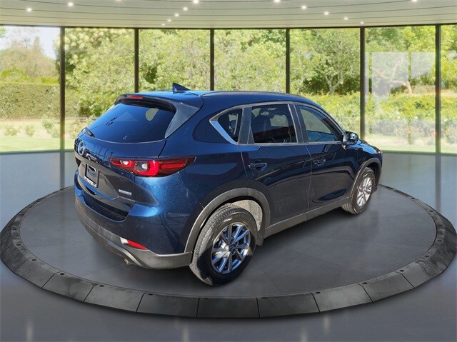 2022 Mazda CX-5 2.5 S Preferred photo 3